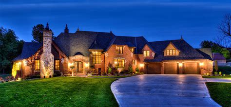 EXTRAVAGANT ENGLISH MANOR - Ramsey Building Co