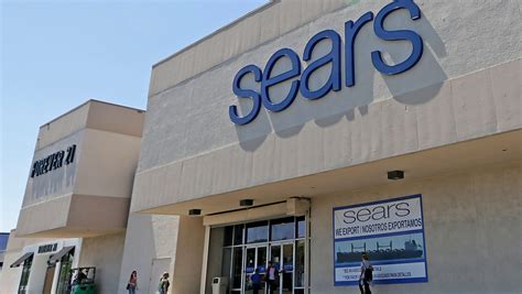 Sears At Macomb Mall Is Closing At Home To Replace Part Of Store