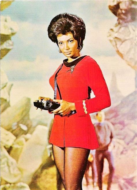 Lets See Whats Out There On Tumblr Nichelle Nichols 1932 2022