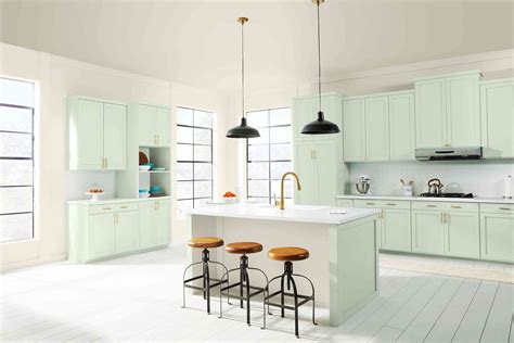 20 Best Kitchen Cabinet Paint Colors According To Pros