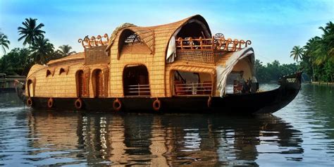 Book One Bedroom Houseboat In Alappuzha Kerala India Kerala Tour