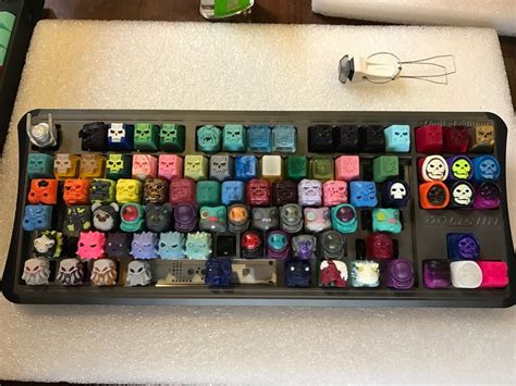 Pin By Alex Young On Artisans Computer Gadgets Diy Pc Key Caps