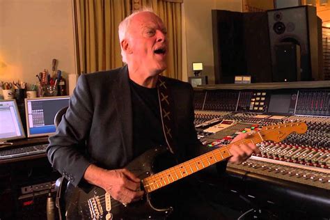 David Gilmour Explains How Pink Floyd Decided To Reunite For A New Song