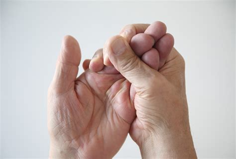 Numbness In Hands And Feet Causes And Ways To Relieve It
