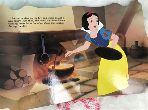 Snow Whites Feast Book Vintage 1988 Disney Board Book Etsy