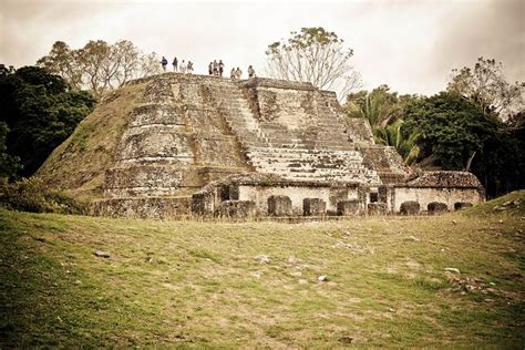 Sun God Temple Mayan Ruins Monument Valley Natural Landmarks
