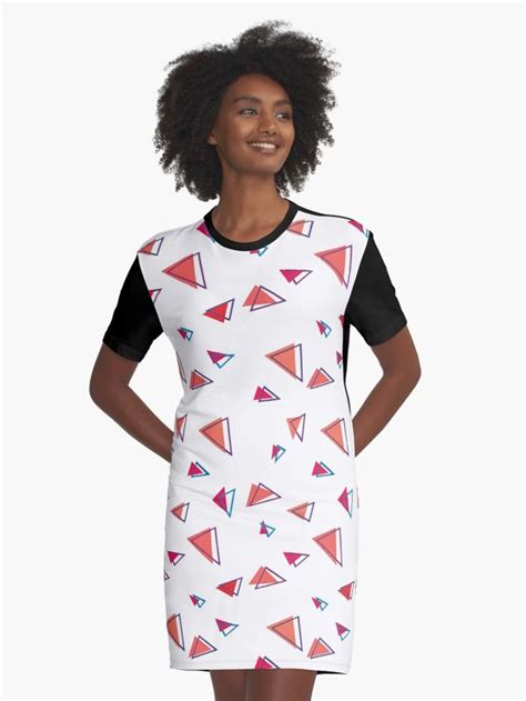 Vestido Camiseta Estampado De Triángulos Dobles De Apicon Fashion Fashion Dresses Dresses