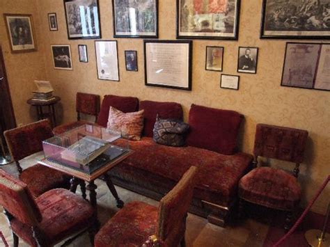 Freuds Original Sitting Room Picture Of Sigmund Freud Museum