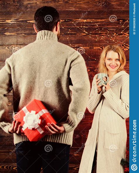 Christmas Traditions For Couples Create Unforgettable Memories Magic Between Them Couple Love