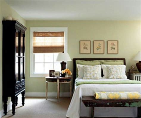 Choosing the perfect paint color for your bedroom may seem a little tricky. Light green bedroom. | Green bedroom walls, Green master ...