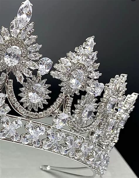 Gorgeous 2 78 Tall Cz Wedding And Quinceanera Tiara In Silver In 2020