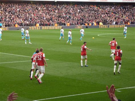 59' substitution, west ham united. Arsenal vs West Ham | Song scores in the very last couple ...