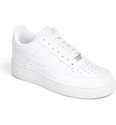 8 Cute White Sneakers We Love Daily Front Row