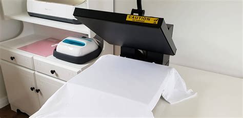 What Is A Heat Press Machine And How Does A Heat Press Work