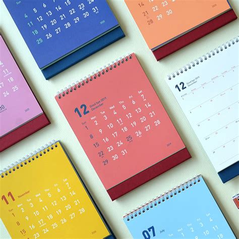 Iconic Simple Flip Perpetual Standing Desk Calendar Fallindesign