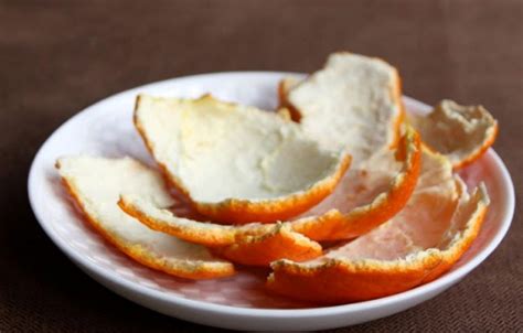 Cara Memutihkan Gigi Yang Kuning Dan Berkarang Karena ...