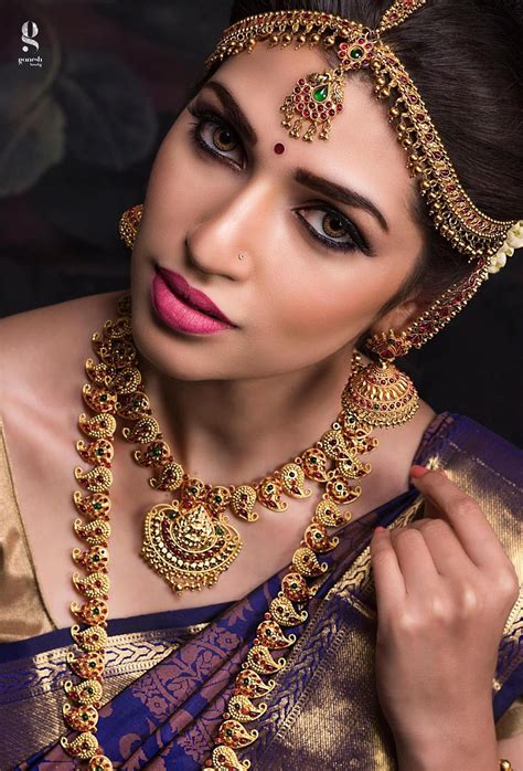 South Indian Bride Gold Indian Bridal Jewelrytemple Jewelry Jhumkis