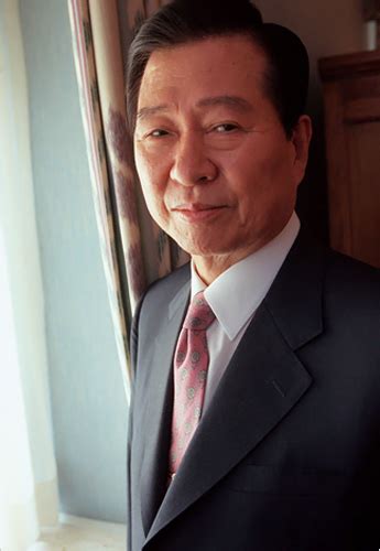 Kim Dae Jung Former South Korean President Dies The New York Times