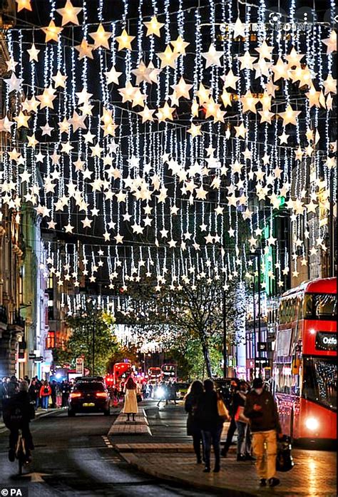 Top 10 Most Incredible Jaw Dropping Christmas Decorations In Londons