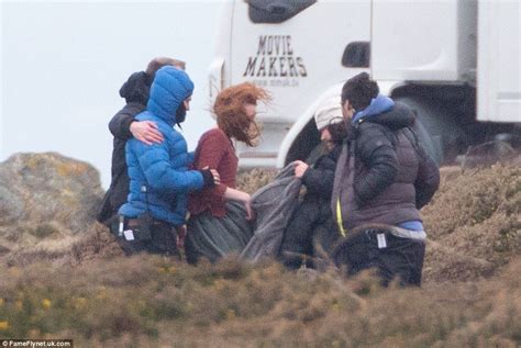 poldark s aidan turner films countryside scenes with eleanor tomlinson daily mail online