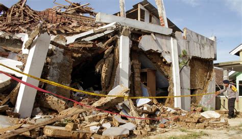Gempa magnitudo 6,4 guncang aceh. Gempa Sukabumi, Ada Hikmah Bagi Manusia - Cahaya Islam