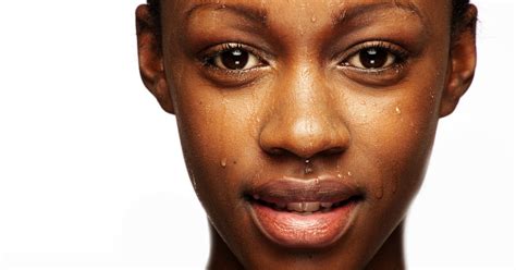 What Hyaluronic Acid Is And Why It May Be Your Dry Skin Savior Huffpost