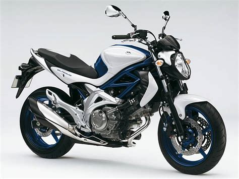 A huge volkswagen beetle model of 1959 was created in the usa. Suzuki Gladius 650 2010-2015 precio ficha opiniones y ofertas
