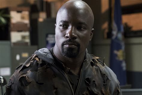 Mike Colter Returning As Luke Cage In The Marvel Universe Giant