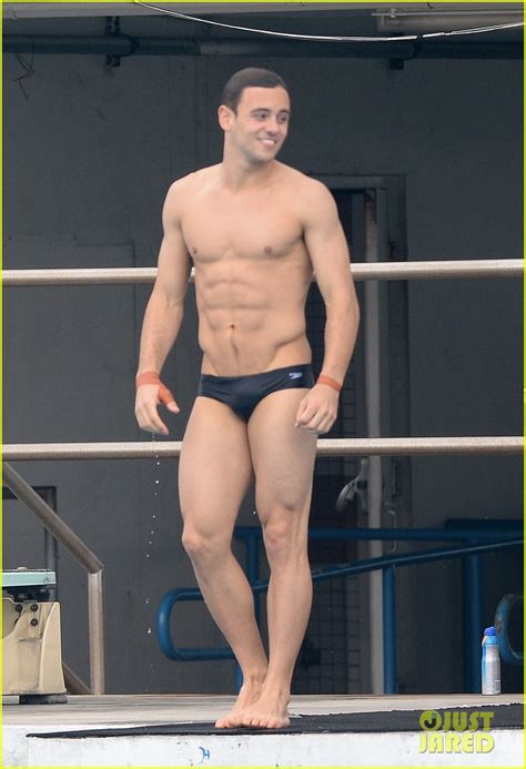 Tom Daley Bares His Crazy Abs During Diving Practice Photo Shirtless Speedo Tom