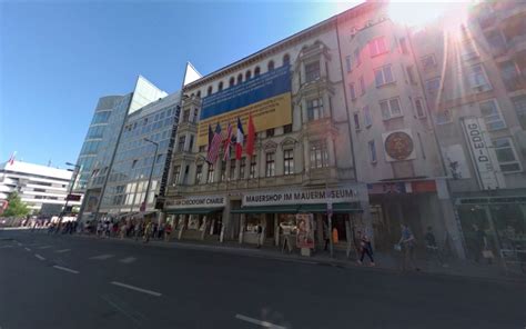 Both are at tourist ground zero in berlin, and have understandably suffered from the grime and commercial signage of the area, but eisenmann's building in. Mauermuseum-Museum-Haus-am-Checkpoint-Charlie - Blog de ...
