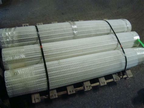 White Plastic Conveyor Belt 123 X 735 Joseph Fazzio Incorporated