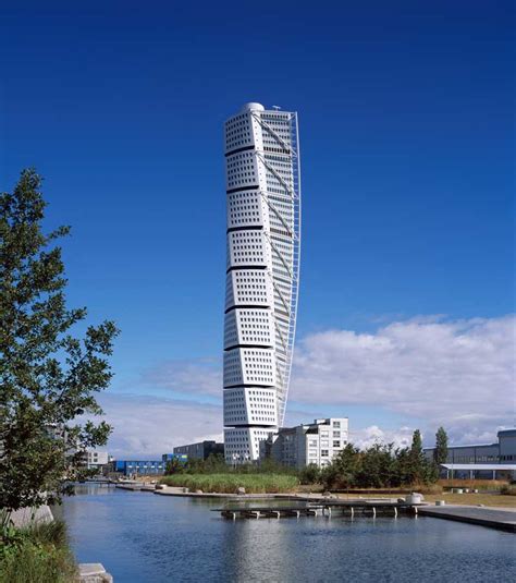 Turning Torso Tower Malmo Skyscraper Calatrava E Architect