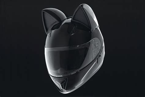 Shiny black motorcycle full face helmet cat ears motocross helmet biker pilot. Nitrinos Neko Motorcycle Helmet