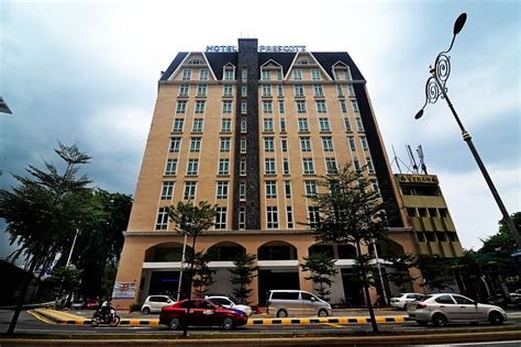 You'll start out with a chunk of land, a few factories and simply tap the icon labeled city of love to being playing. Prescott Hotel, KL Sentral - Asian Itinerary