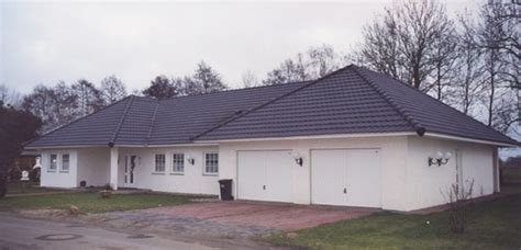Wanneer u de afbouw van een nieuwe prefab huis volledig aan ons overlaat, leveren wij een sleutelklare woning aan u op. Nieuwbouw in Duitsland - Algemeene informatie over ...