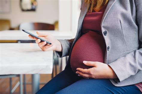 She asked her husband, sergio mancer, to pull into a gas station, telling him she would be out in a minute. A Pregnant Woman Asked Her Boyfriend To "Get Fat" With Her ...