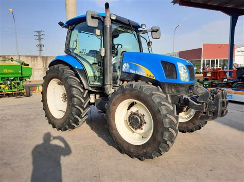 Tractores Agrícolas New Holland T6010 Ávila