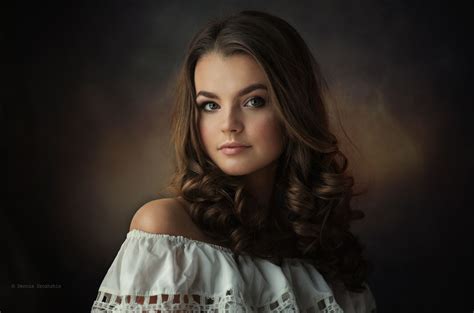 Cate By Dennis Drozhzhin On 500px Portrait Girl Beauty Portrait