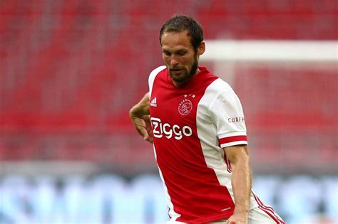 (born 09 mar, 1990) defender for ajax. Daley Blind 'feels fine' after collapsing during Ajax ...