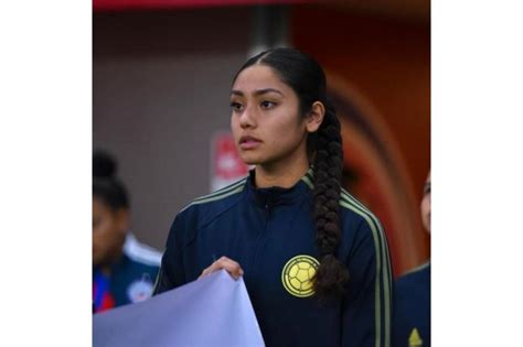 Selección Colombia femenina Sub conozca a la bella defensora Ángela Barón Curiosidades de