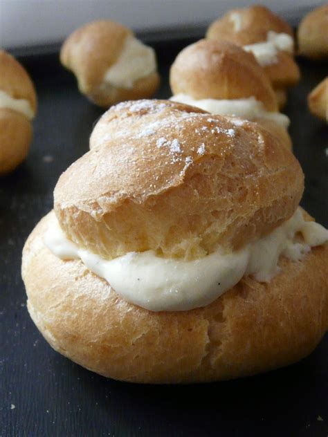 Choux à la crème mousseline vanillée