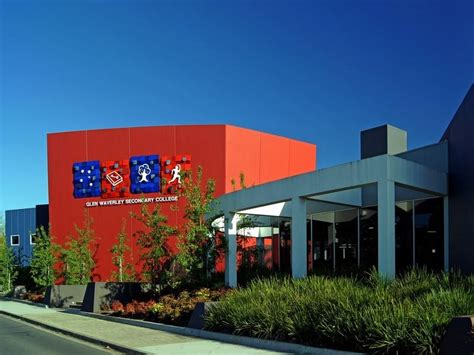 It is one of the largest secondary schools in victoria, with 1,979 students and 158 teachers as of 2017. Glen Waverley Townhouses and Apartments For Sale | Crest ...