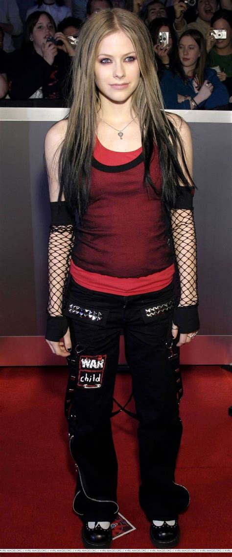 Emo Fashion 2000s 11 Ways And Scene Style In The Early Were