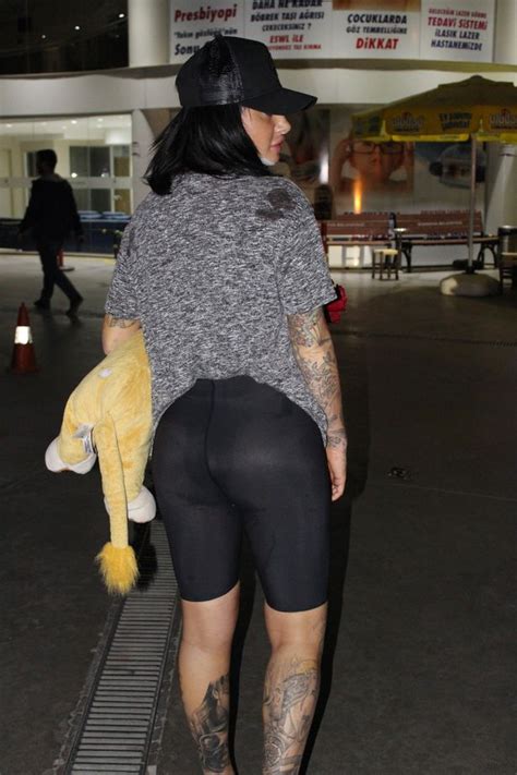 Jemma Lucy Shows Off The Peachy Results Of Her Brazilian Bum Lift For