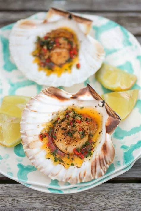 Pan Fried Scallops With Spiced Herby Butter Supergolden Bakes