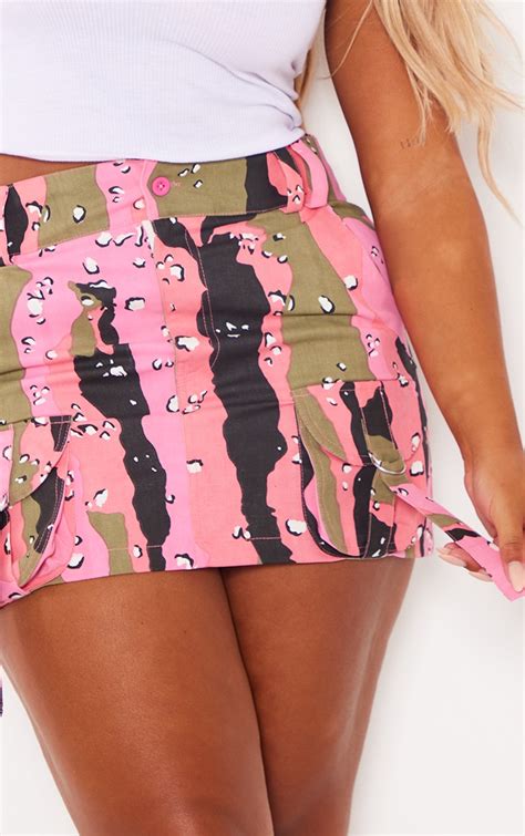 Shape Pink Camo Printed Pocket Mini Skirt Prettylittlething Usa