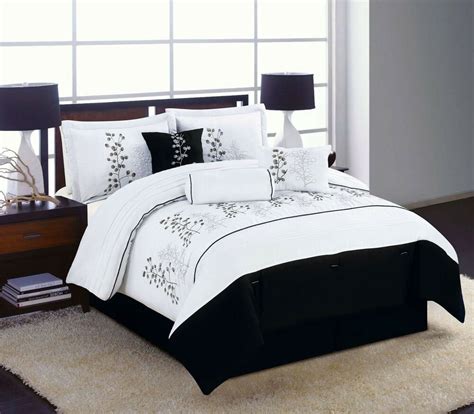 7pc King Size Bedding Comforter Set Black White Winter