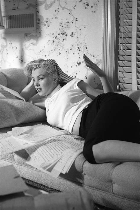 A Closer Look At Marilyn Monroes Surprisingly Minimalist Off Screen