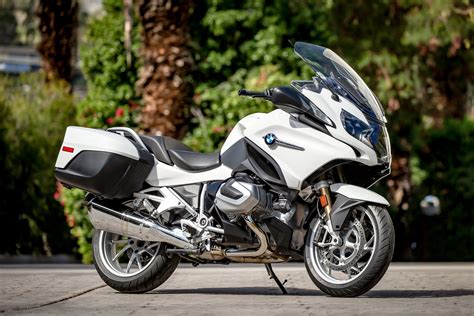 Relaxed short trip over the weekend or a really big tour on holiday: 2021 Bmw R1200rt - Car Wallpaper