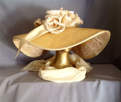Romantic Wide Brim Straw Hat With Lace And Flower Detail